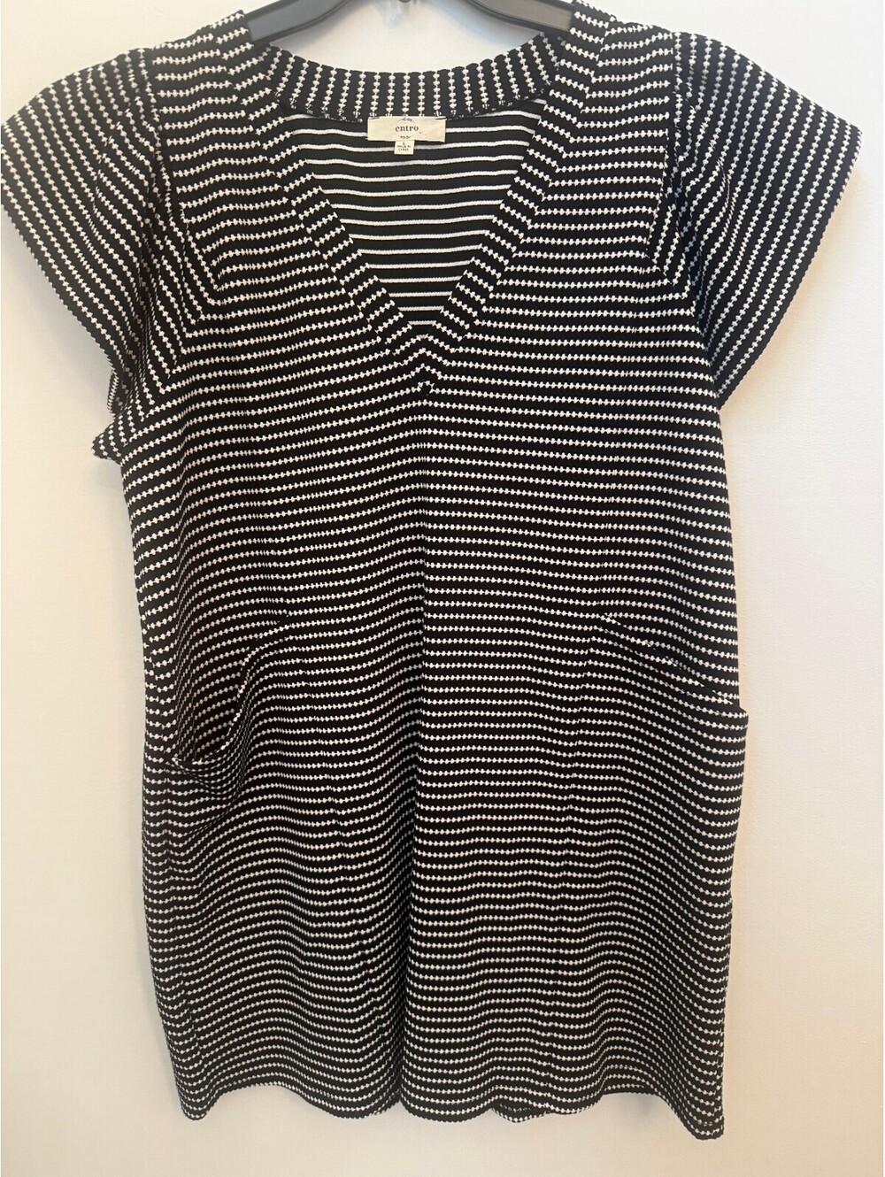 Entro Black and White Striped V-Neck Dress with Pockets Size L